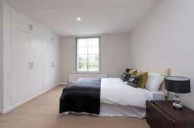 2 bedroom Semi-Detac...